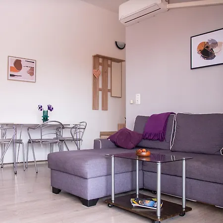 Zaklina 1496 Apartman