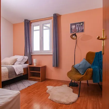 Zaklina 1496 * Pula